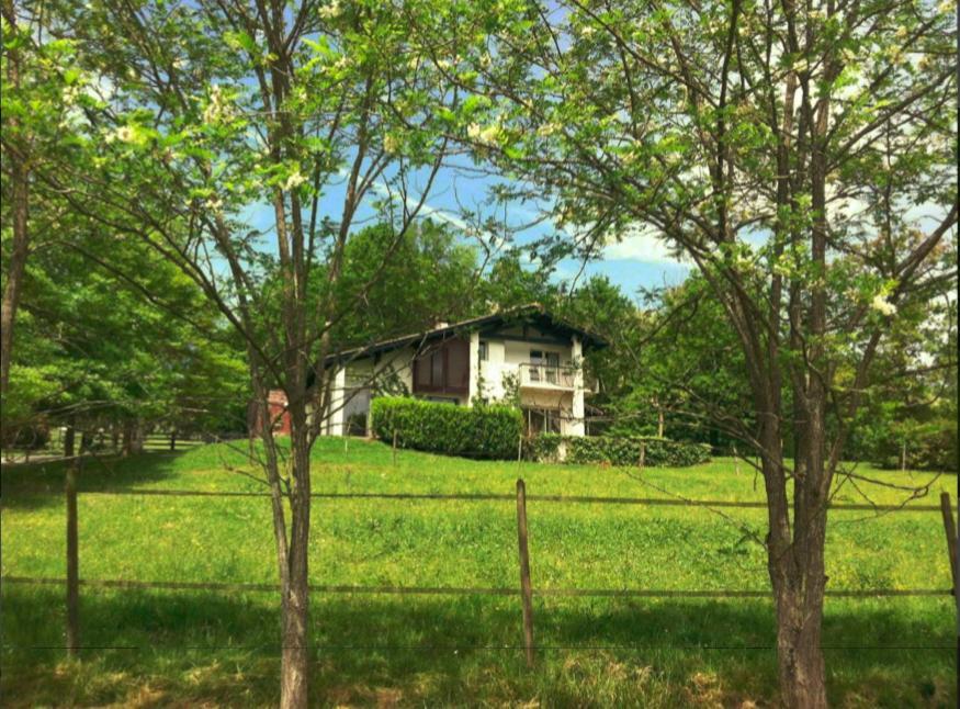 Appartement indépendant dans belle maison basque Mouguerre Esterno foto